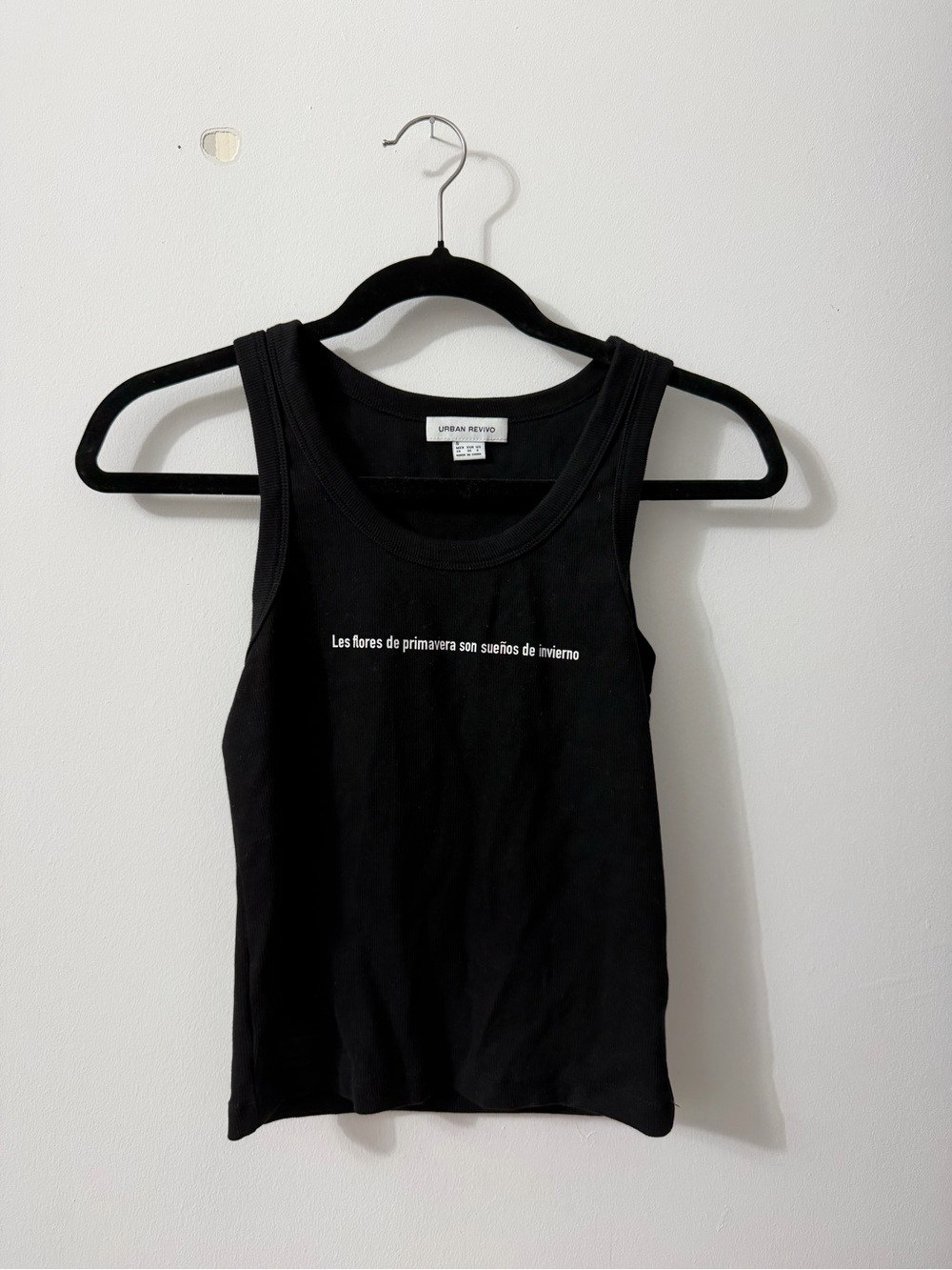 Urban Revivo Black Graphic Tank Top with Spanish Script